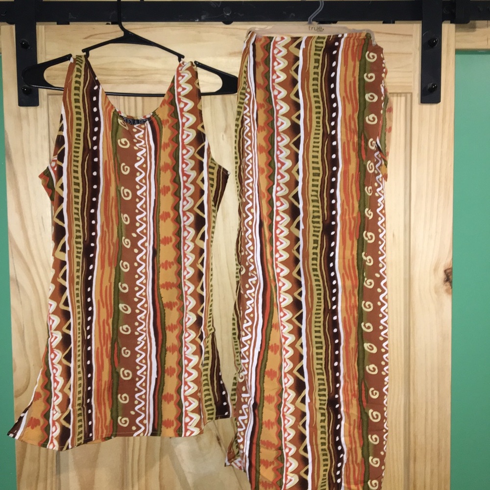 Tank top like blouse w/matching wraparound skirt